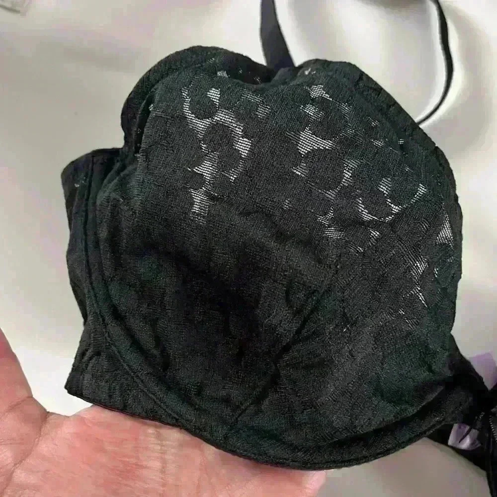 Savage X Fenty middle bow Lace Unlined Black Bra sz 34D - Picture 3 of 6